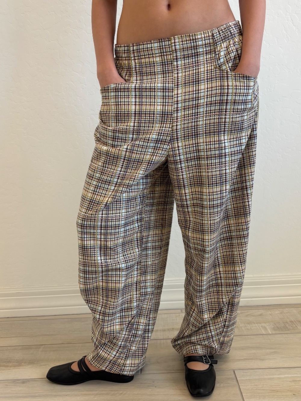 Free People Turning Point Plaid Barrel Leg Trousers - Dust Combo - Size L